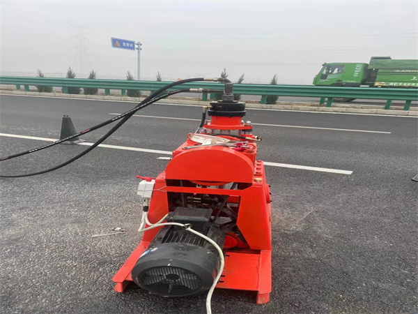 环江高速公路路基下沉加固注浆灌浆